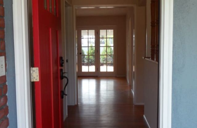 18402 Manning Dr. Gallery 2