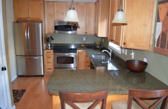 6567 Regency Lane Gallery 2