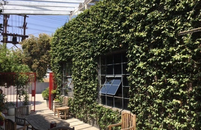 2888 E Walnut Street 10 - 2888 East Walnut Street, Pasadena, CA 91107