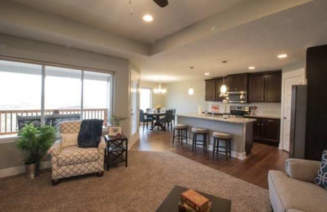Luxury town homes Gallery 3