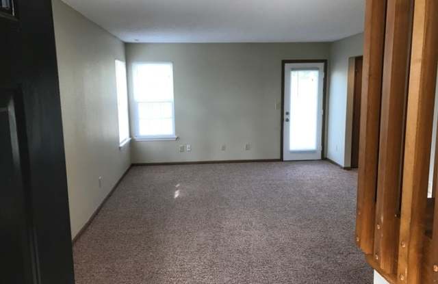 5750 Ensley Court Gallery 2