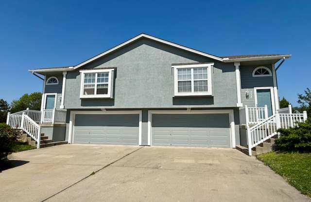 Amazing 3 Bedroom Townhouse! photos photos