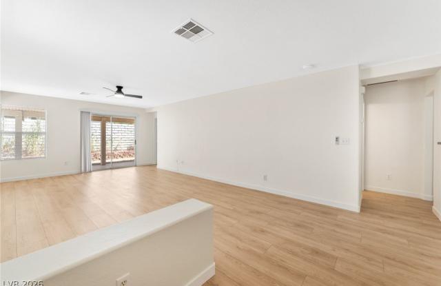 8632 Majestic Pine Avenue Gallery 3