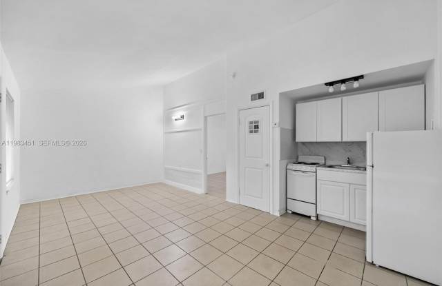 840 SW 7th St photos photos