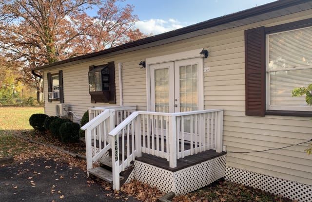 18629 Amidon Avenue - 18629 Amidon Avenue, Triangle, VA 22172