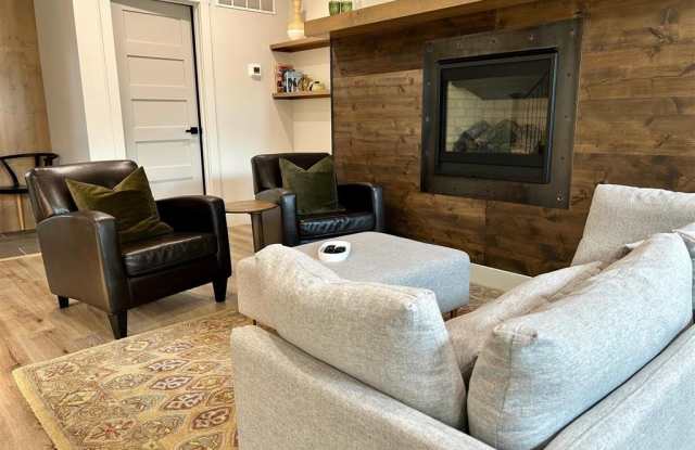 1228 12th St photos photos