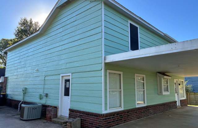 4 Bed | 2.5 Bath | Coweta Gallery 3