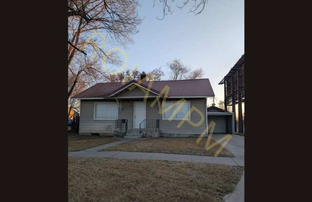 Charming 2-bed 1-bath house photos photos