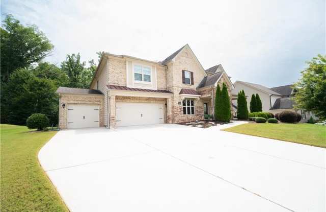 1451 Torrington Drive Gallery 1