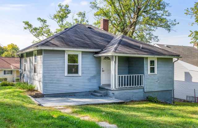 AVAILABLE OCT 1st! Don't miss this RENOVATED 2 bedroom in Penn Hills! photos photos