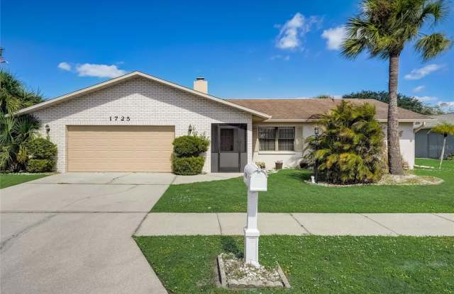 1725 COUNTRY MEADOWS DRIVE - 1725 Country Meadows Drive, The Meadows, FL 34235