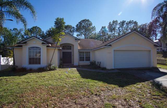 4 bed Family Single Home Available for Rent in Davenport !!! photos photos