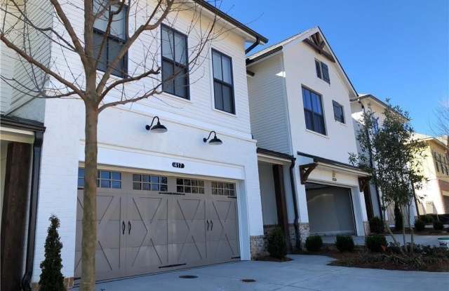 421 Johnson Court Gallery 3