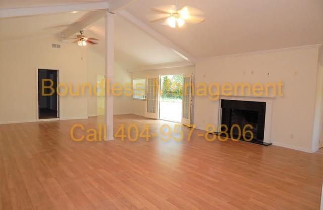745 Glenforest Road Gallery 3