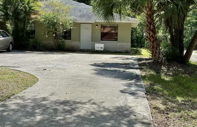 2436 South Maple Avenue - 2436 photos photos