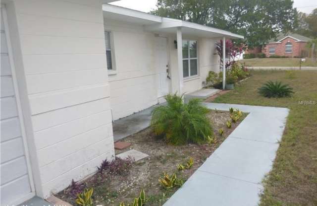 300 Flamingo Dr Gallery 2