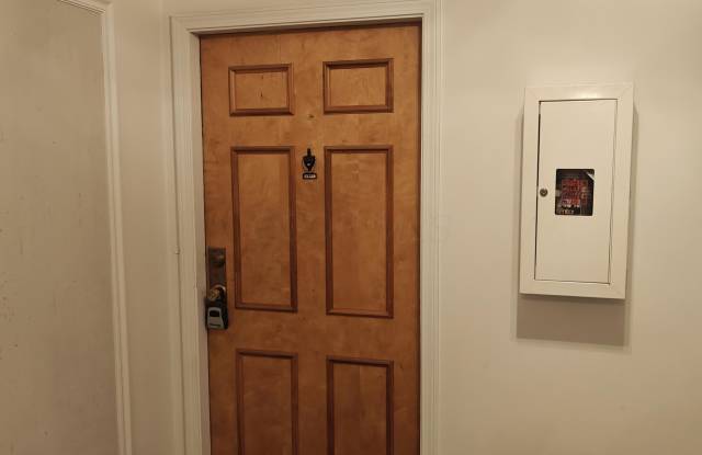 1540 Slade Avenue Gallery 3