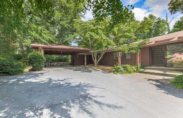 378 Hillside Drive NW - 378 Hillside Drive Northwest, Atlanta, GA 30342