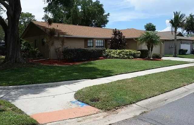 1702 Sanderling Court Gallery 4