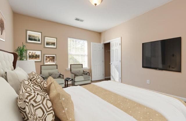 121 Northpoint Dr Unit D11 photos photos
