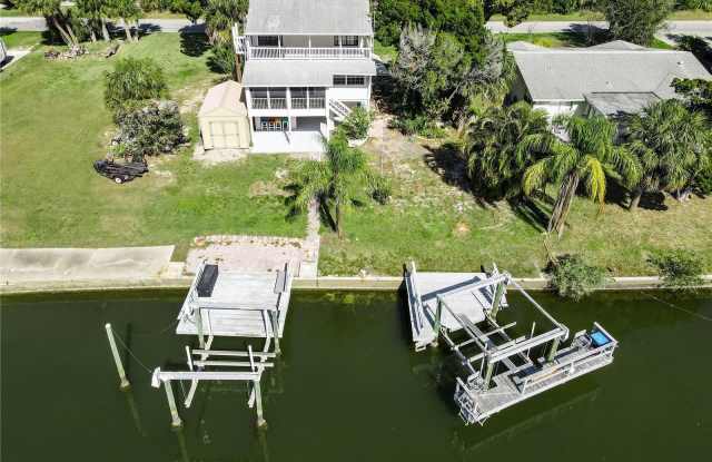 6714 HARBOR DRIVE - 6714 Harbor Drive, Hudson, FL 34667