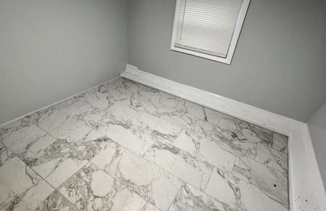 6508 Winchester Ave photos photos