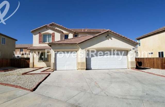14530 Hummingbird Road Gallery 2