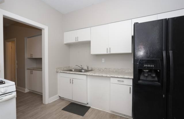 2367 FORREST Gallery 4