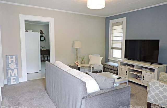 Charming Home for Rent in Newton, North Carolina! - 317 West 12th Street, Newton, NC 28658