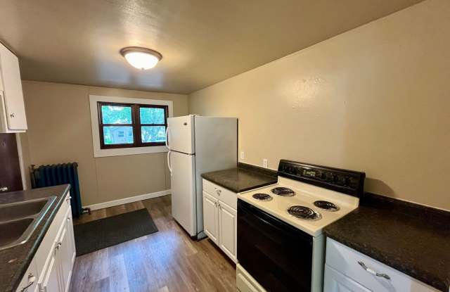 3 Bed 1 Bath Single Family Home in Wausau photos photos