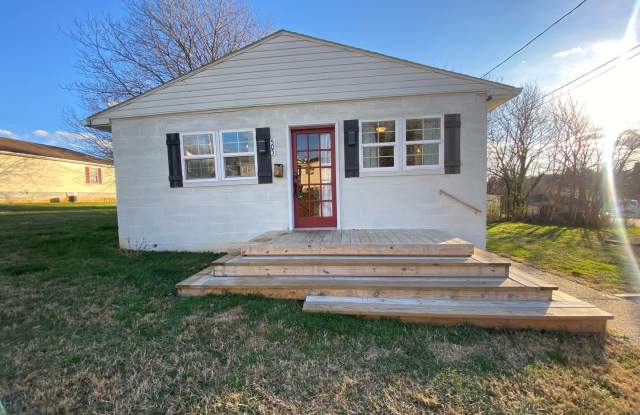 Apartment in Bedford! Absolutely gorgeous updates! photos photos