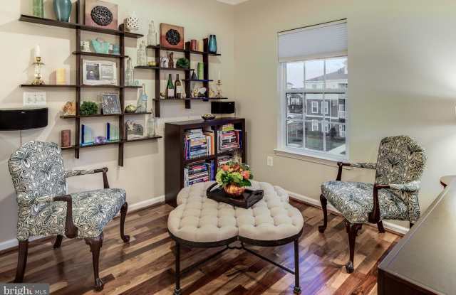 24660 HUTCHINSON FARM DRIVE Gallery 3