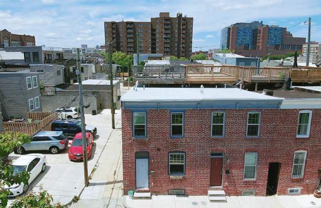 206 N DUNCAN STREET Gallery 3