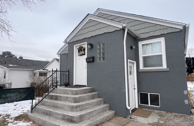 2104 East 12th Street - 2 - 2104 East 12th Street, Cheyenne, WY 82001
