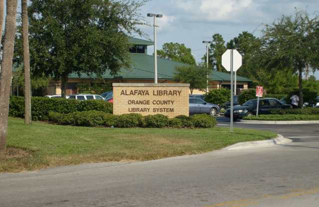 One Story Patio Home, Minutes Away From UCF, Technology Park, & the E/W Expressway photos photos