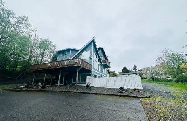 5786 Church Rd. photos photos