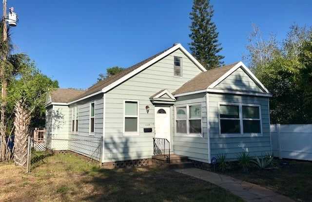 1110 Crescent Lake Drive North Gallery 3