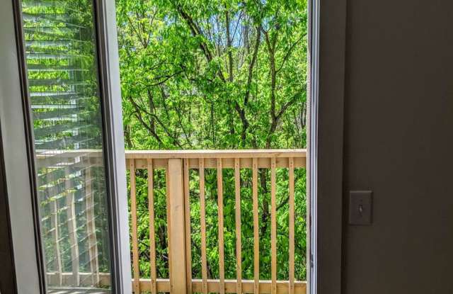 Beautiful, Spacious Townhome in Central Location - Popular Floor Plan photos photos