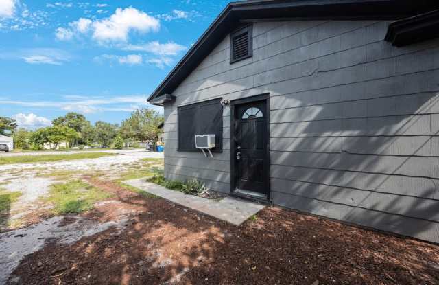 317 N Highland Ave photos photos