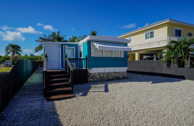 768 Michael Drive photos photos