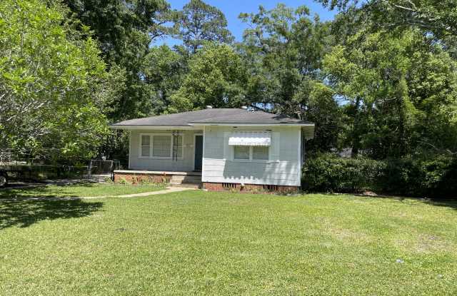 751 Farnell Lane photos photos