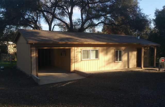 6901 Palm Ave - A Gallery 2