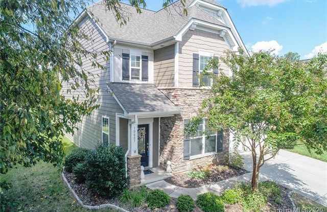 10007 Elizabeth Crest Ln Gallery 2