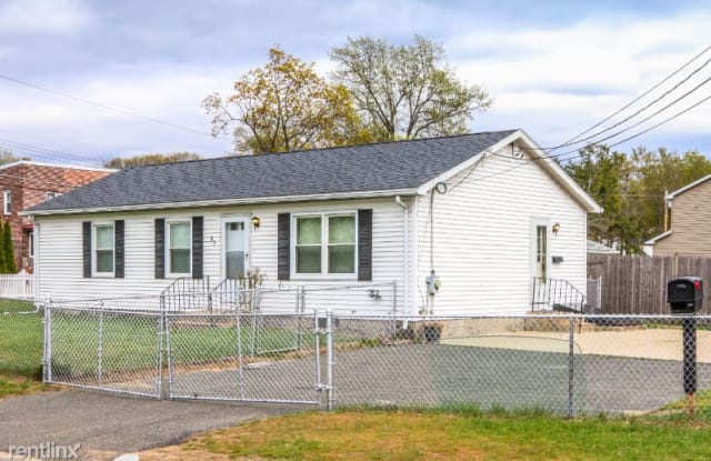 63 Van Ness Street - 63 Van Ness Street, Springfield, MA 01107