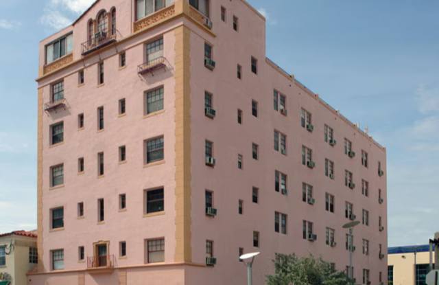 Miami Beach Art Deco Living – 1 Bedroom Steps from the Beach photos photos Miami Beach Art Deco Living – 1 Bedroom Steps from the Beach photos photos