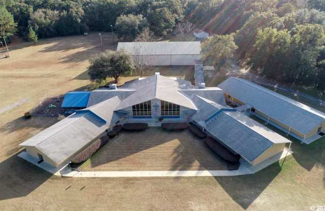 16916 NW US HWY 441 - 16916 NW US Highway 441, High Springs, FL 32643