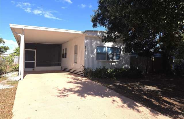 6525 TRALEE AVENUE - 6525 Tralee Avenue, Pasco County, FL 34653