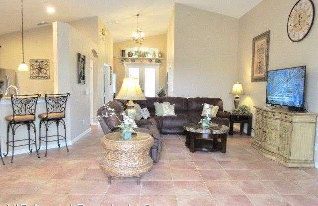9290 Belleza Way Gallery 3