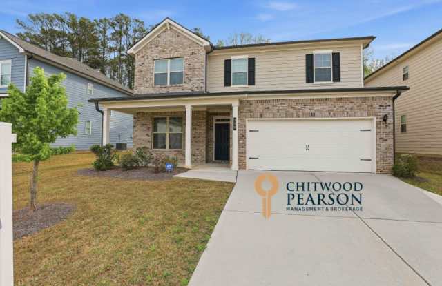 Newer 5BR Home in Peachtree City with Open Layout and Golf Cart Access photos photos
