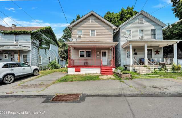 630 E Lackawanna Avenue photos photos